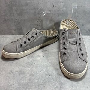 Taos EZ Soul Shoes Women's 10 Gray White Canvas Slip On Mule Comfort Sneakers